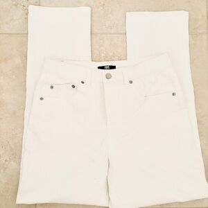 Frye Women's White Straight Leg Jeans Size 4/27